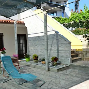 https://apartments-villa-ada.pula-hotels.org